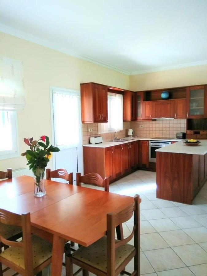 Lonelia'S Family Homes 레프킴미 외부 사진